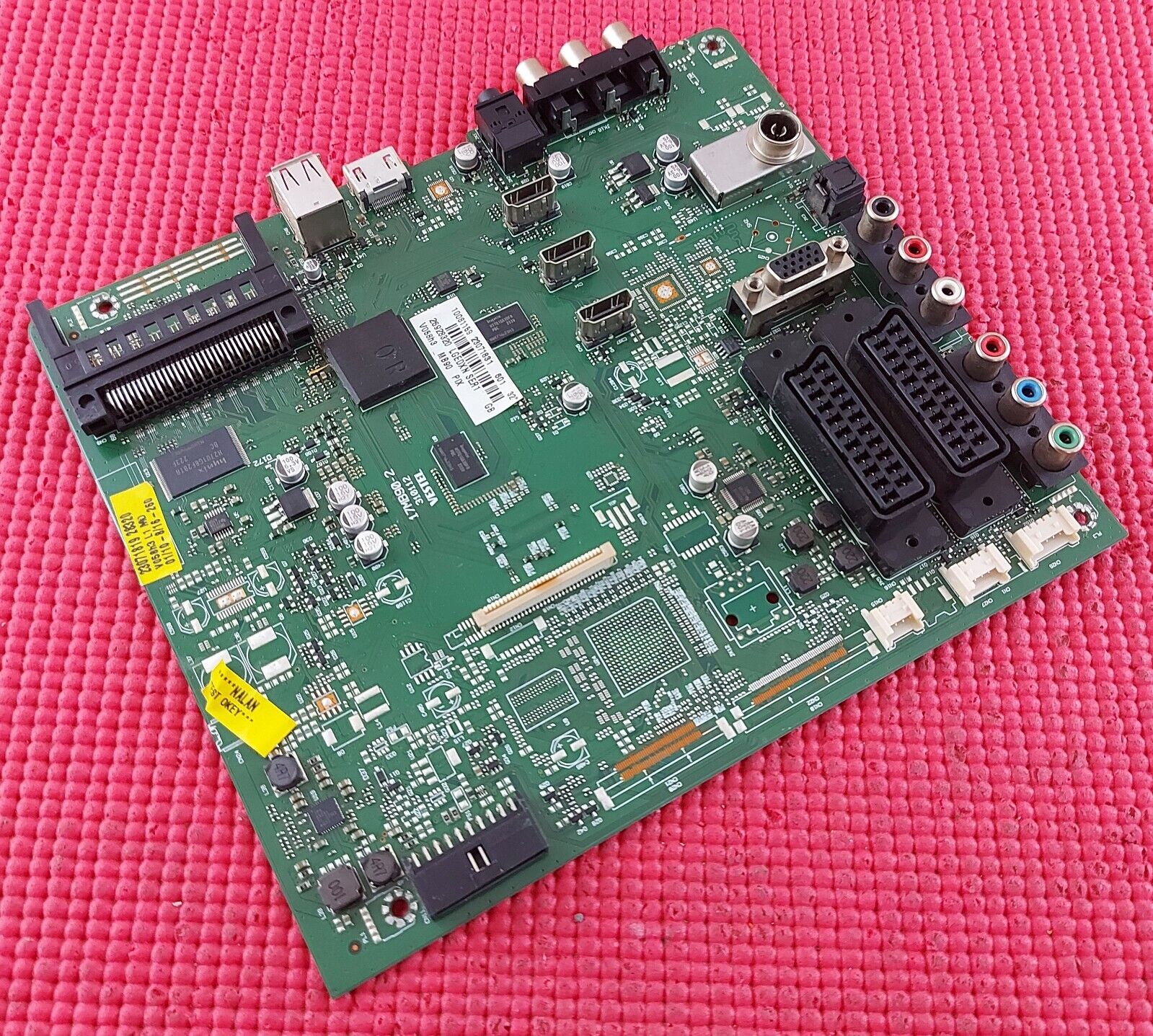 MAIN BOARD FOR CELCUS LCD32S913HD TV 17MB90-2 (310112) 23071831 SCREEN LC320DXN