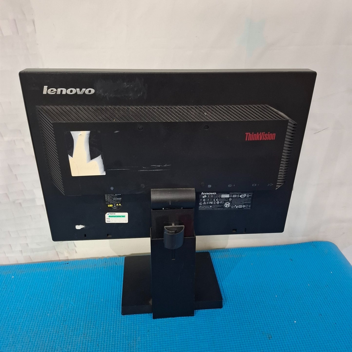LENOVO ThinkVision 2448MB6 LT1952p 19" Wide LCD Monitor Displayport VGA