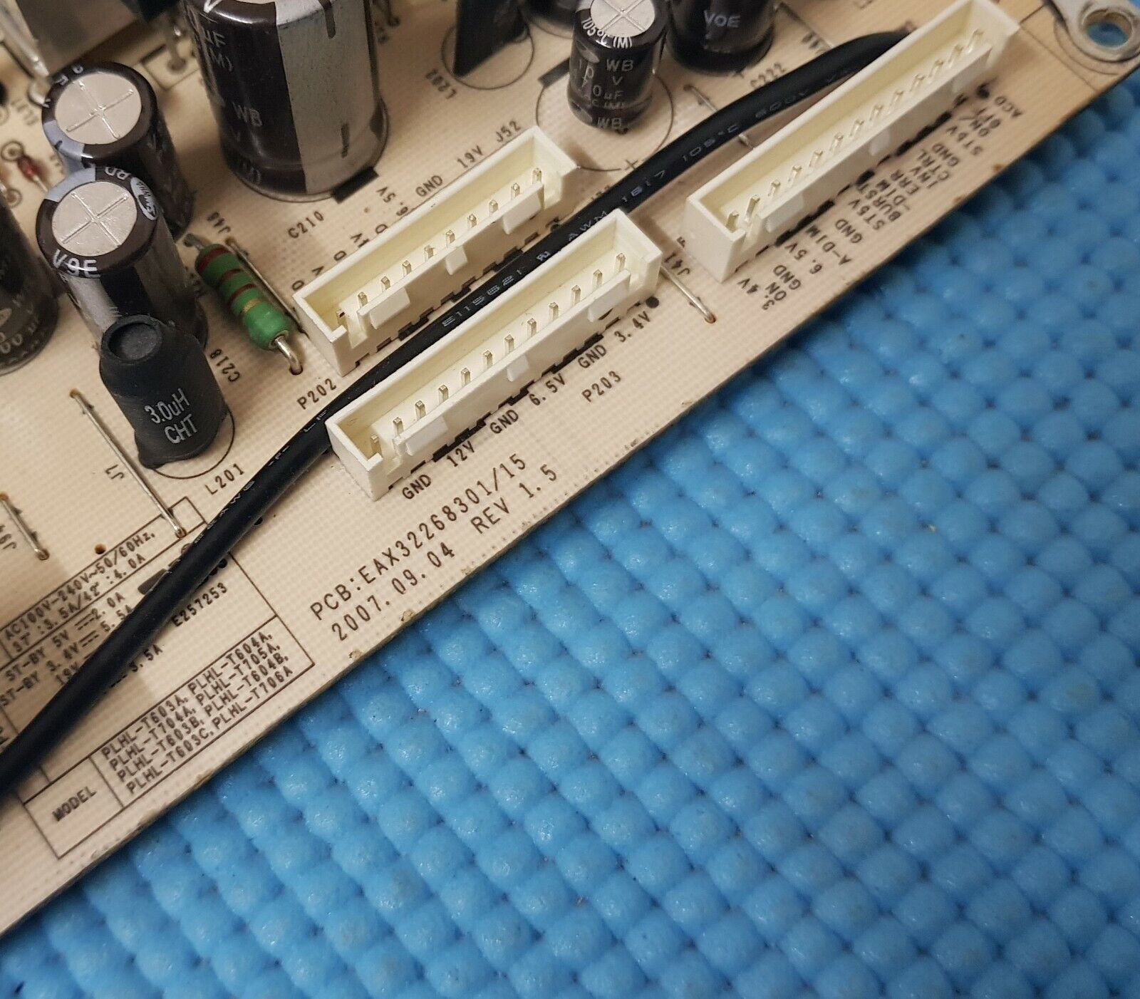 POWER SUPPLY FOR 37LC46 37LC55 37LC56 TV EAX32268301 EAY38669901 2300KEG010B-F