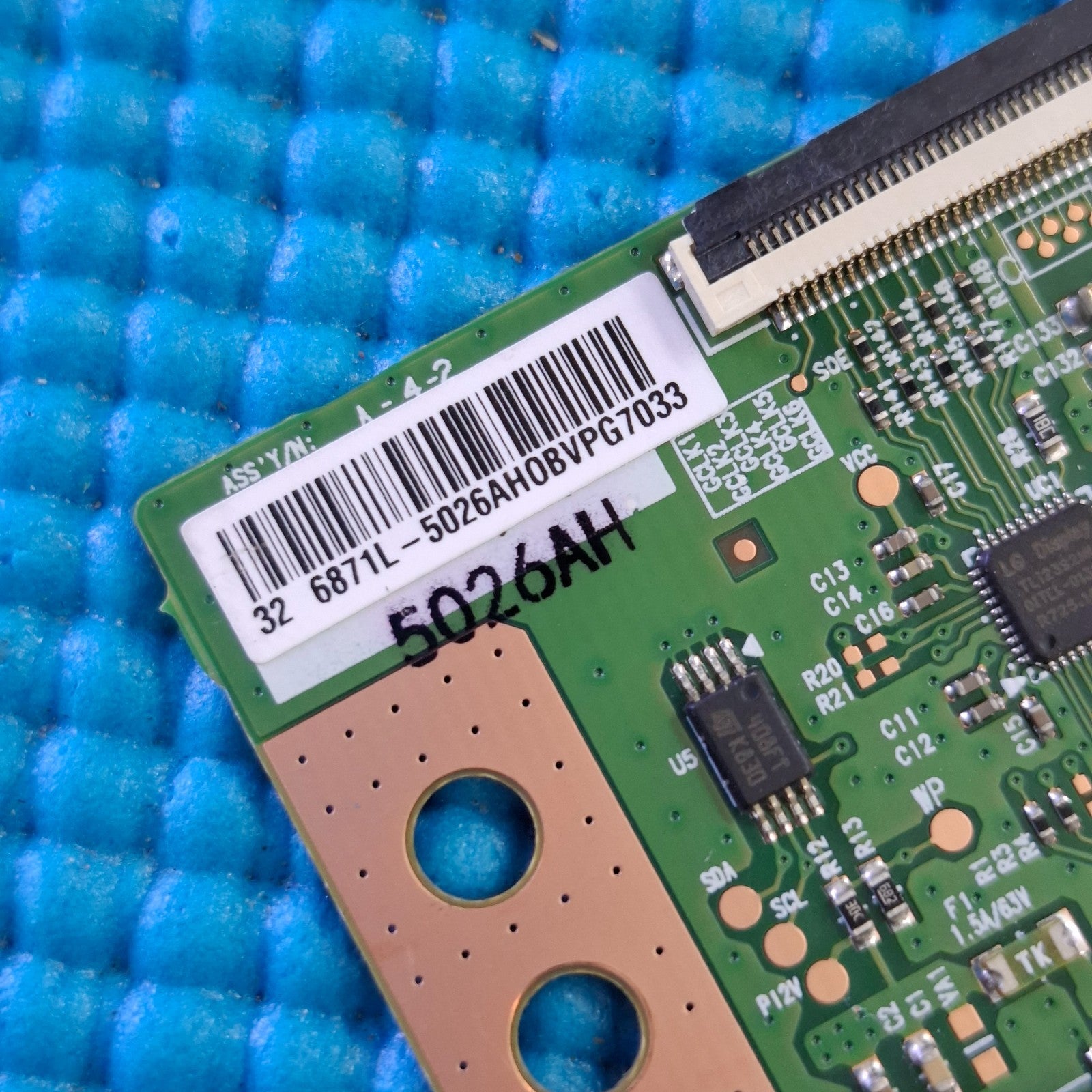 LVDS BOARD FOR P32RN0038K 32PHT4012/05 32" LED TV 6870C-0442B 6871L-5026A
