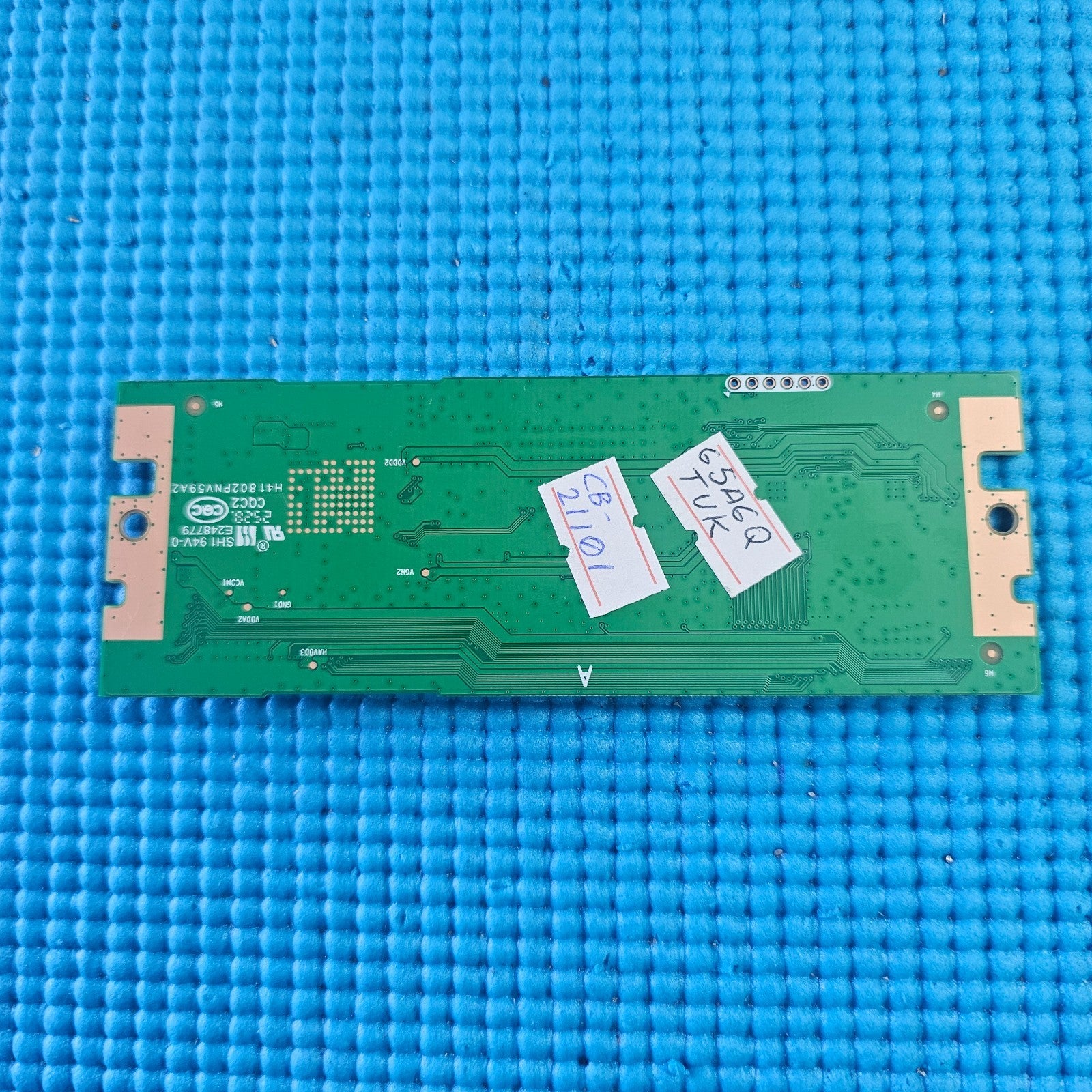 TCON LVDS BOARD FOR HISENSE 65E6QTUK 65" TV RSAG7.820.51637/ROH 421374