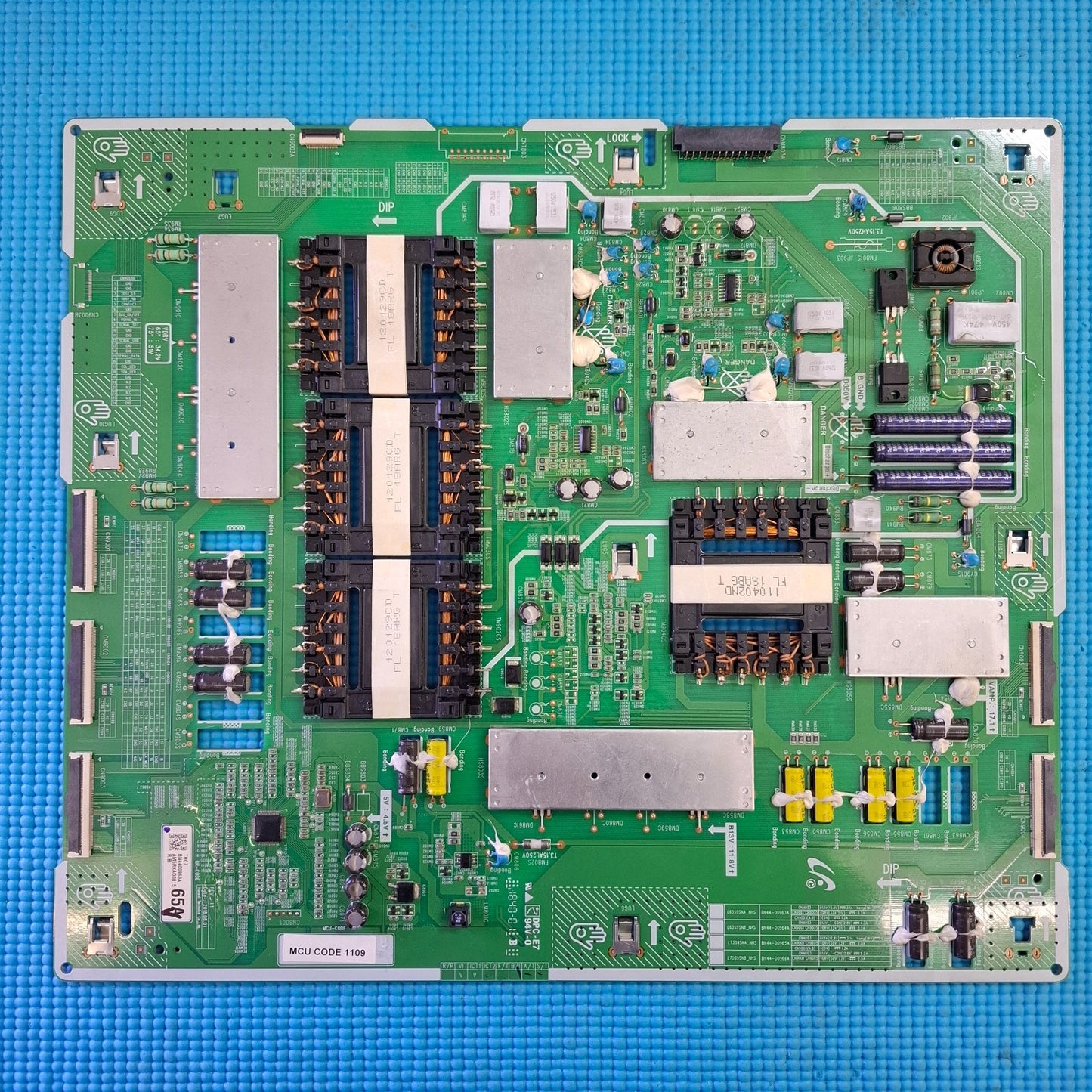 POWER SUPPLY BOARD FOR SAMSUNG QE65Q900RAT 65" 8K QLED TV BN44-00963A