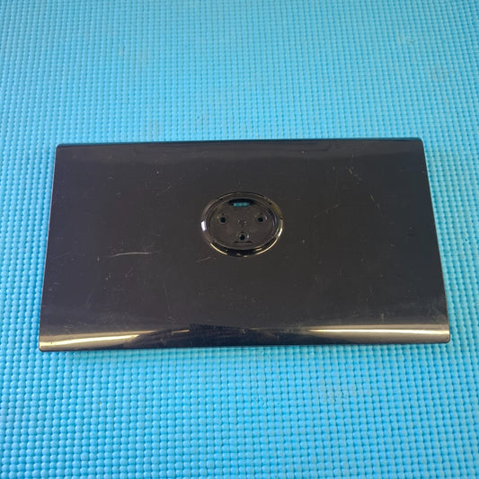 STAND BASE ONLY FOR LOGIK L24HED16 L24HED18 L20HE15 L20HE18 TV 24C1N