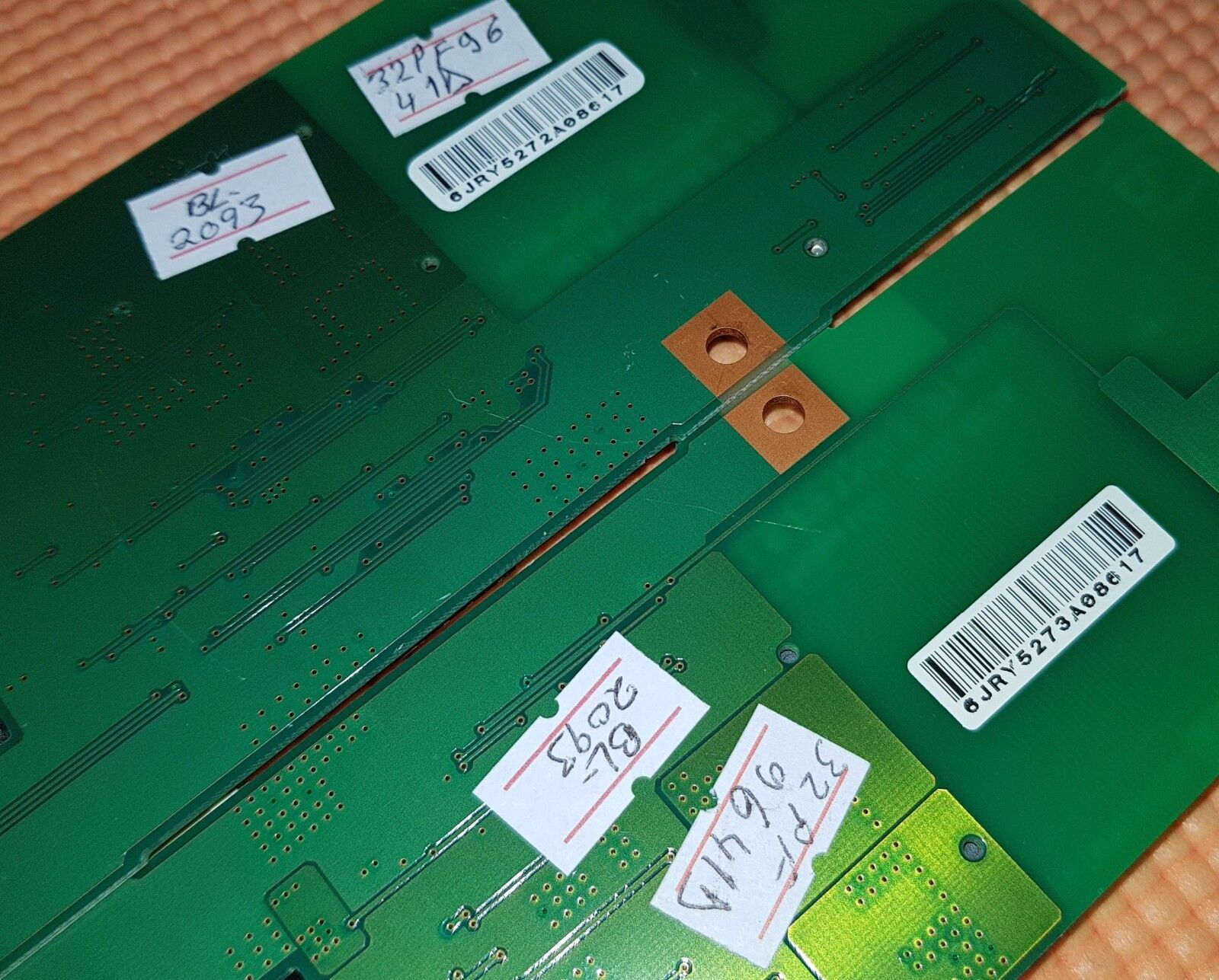 INVERTER BOARD FOR PHILIPS 32PF7531D TV 6632L-0272A (MASTER) 6632L-0273A (SLAVE)