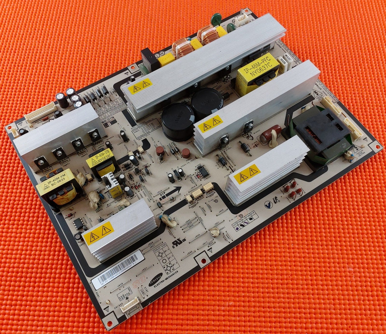 POWER SUPPLY BOARD FOR SAMSUNG LE46F71B LE46N73BD TV IP-350135A BN44-00141A