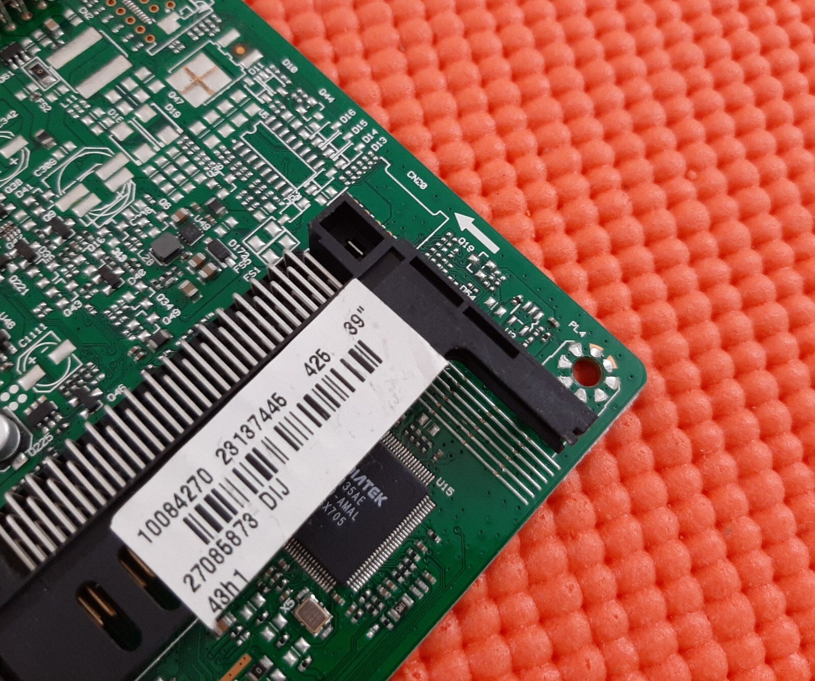 MAIN BOARD FOR CELCUS DLED39167FHD DLED39180FHD TV 17MB82-2 23137445 T390HVN01