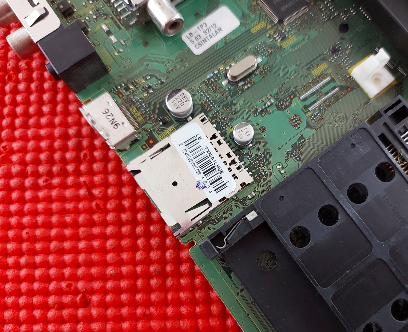 MAIN AV BOARD FOR PANASONIC TX P42S20B 42" PLASMA TV TNPH0845 1 A TXN/A1LHUB