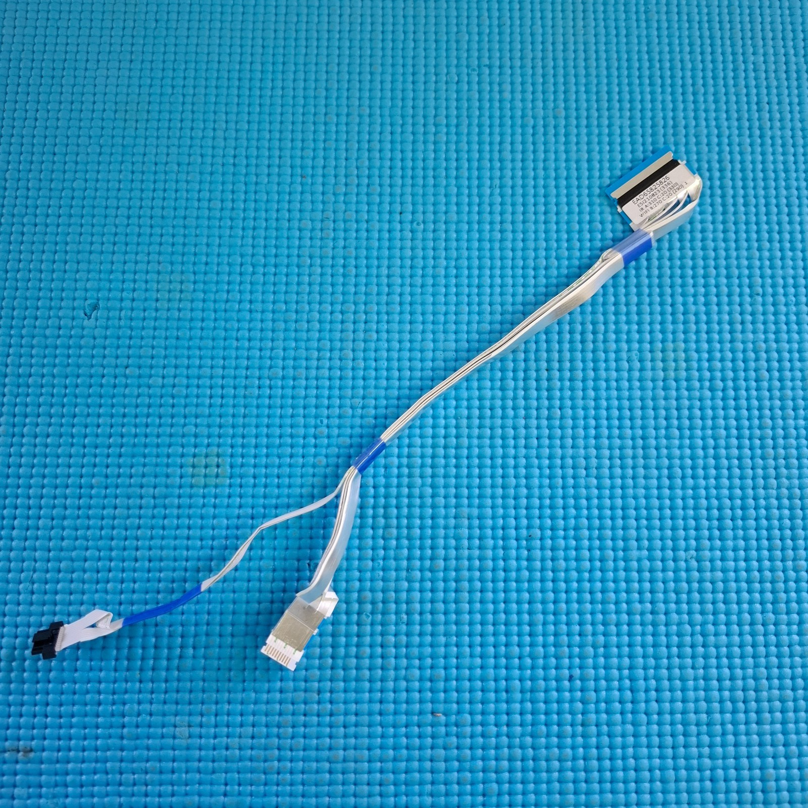 WIFI IR SESNOR BUTTON FLAT RIBBON CABLE ONLY FOR LG TV EAD65825826