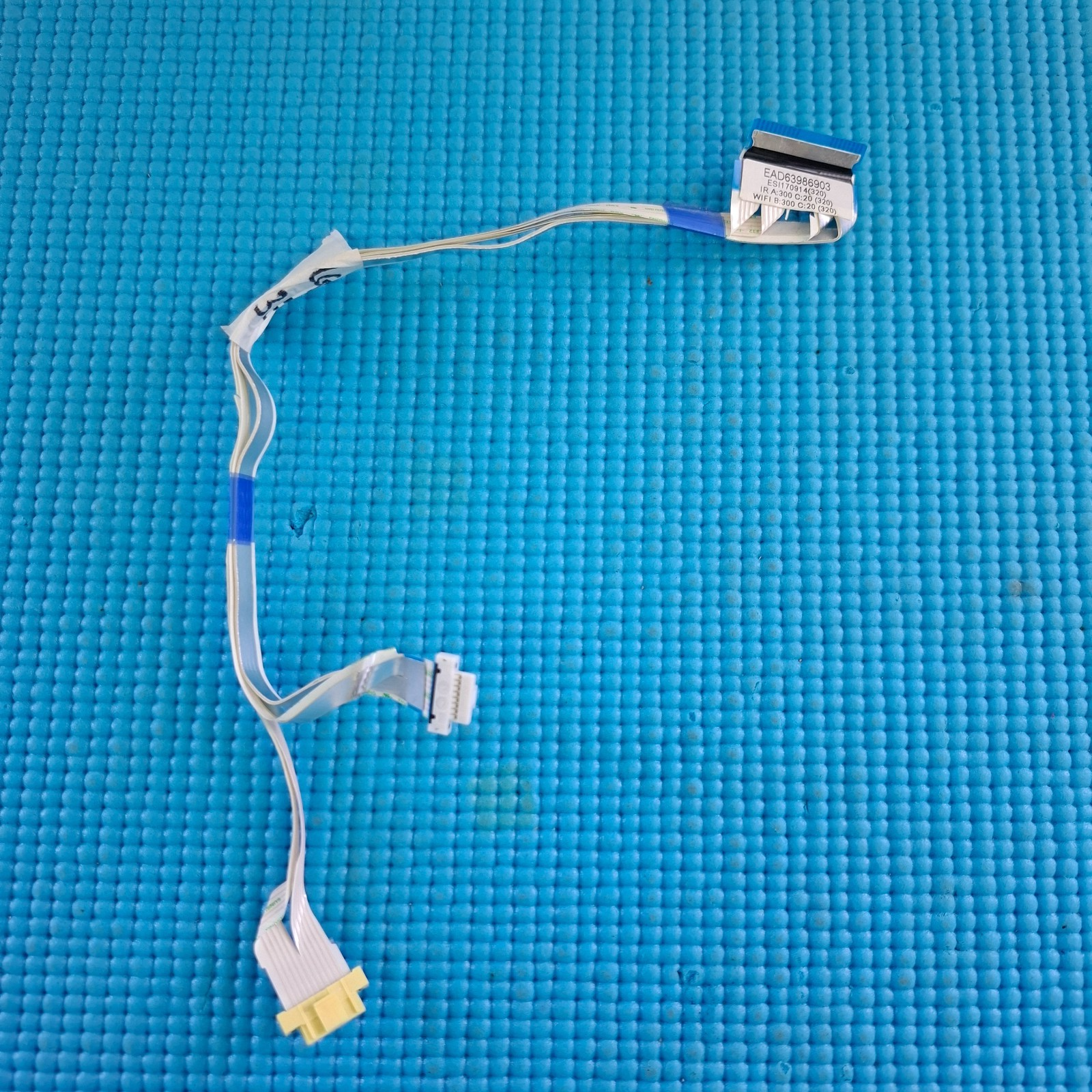 WIFI IR SESNOR BUTTON FLAT RIBBON CABLE ONLY FOR LG TV EAD63986903