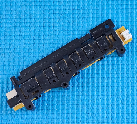 BUTTON UNIT PANASONIC TX-L39E6B TX-L42E6B TX-L50E6B TV TBX5ZA025 B TNPA5809 2 GK