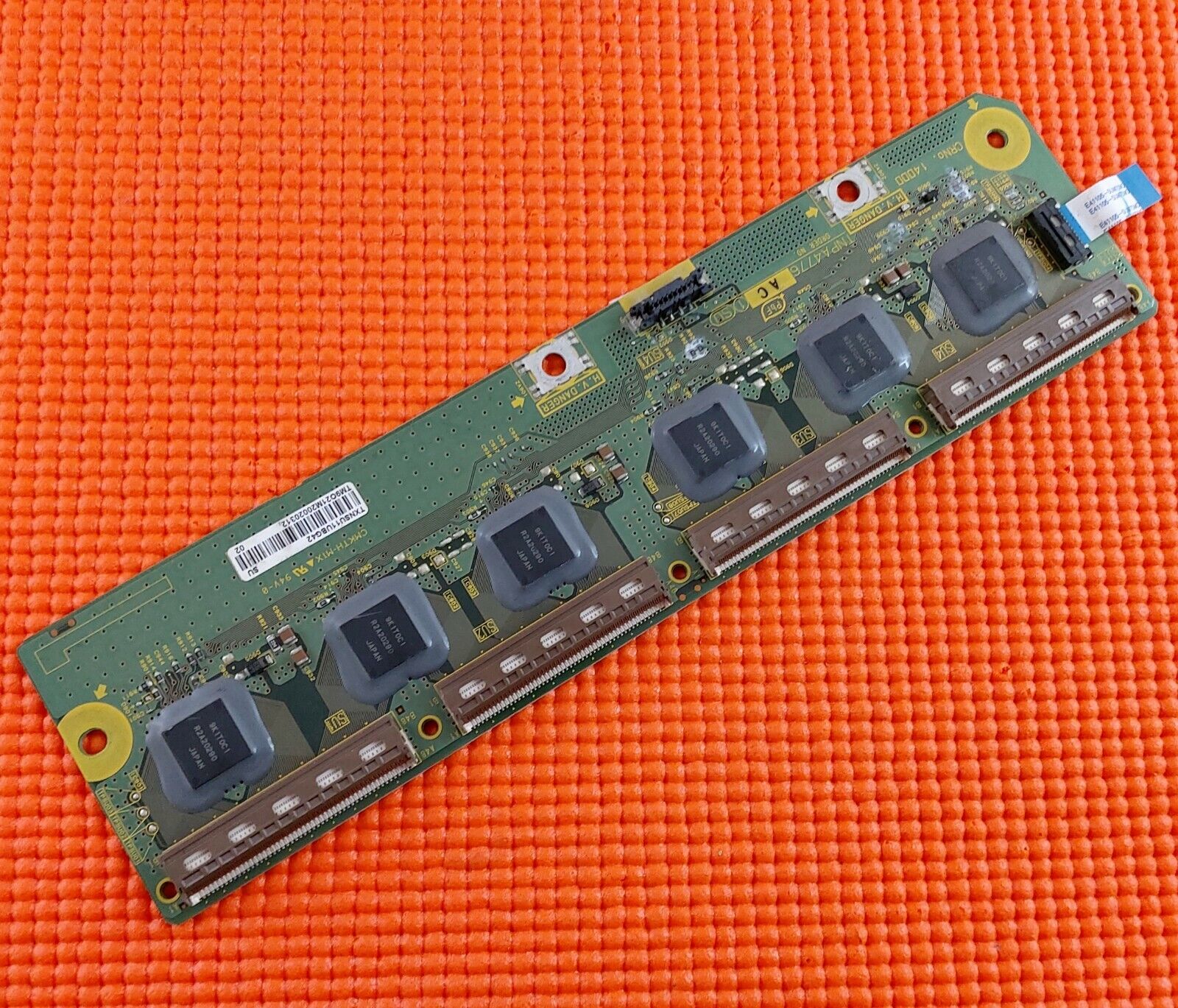BUFFER BOARD FOR PANASONIC TX-P42C10B TV TNPA4776 AC 1 SU TXNSU11UBG42