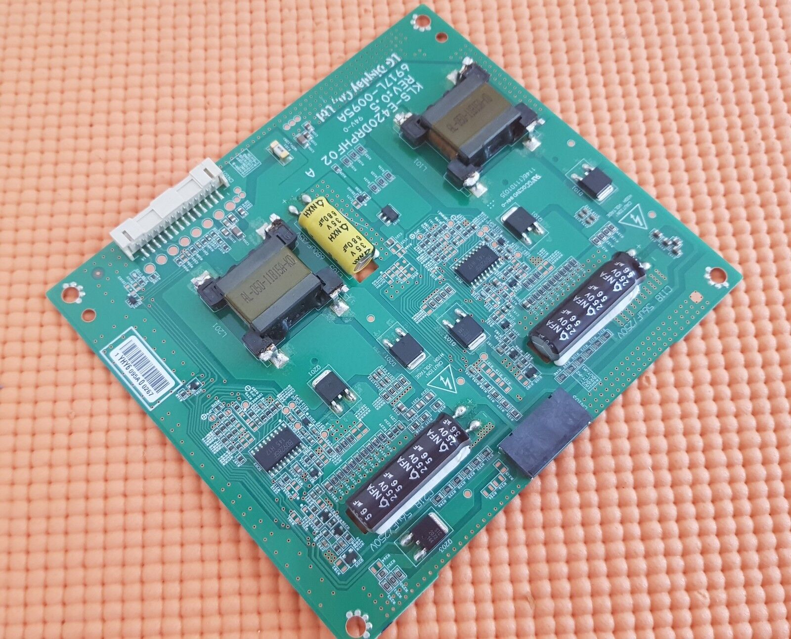 INVERTER FOR 421080LED 42F7020-D DLED42137FHD ISI-42-913-LED3D TV 6917L-0095A