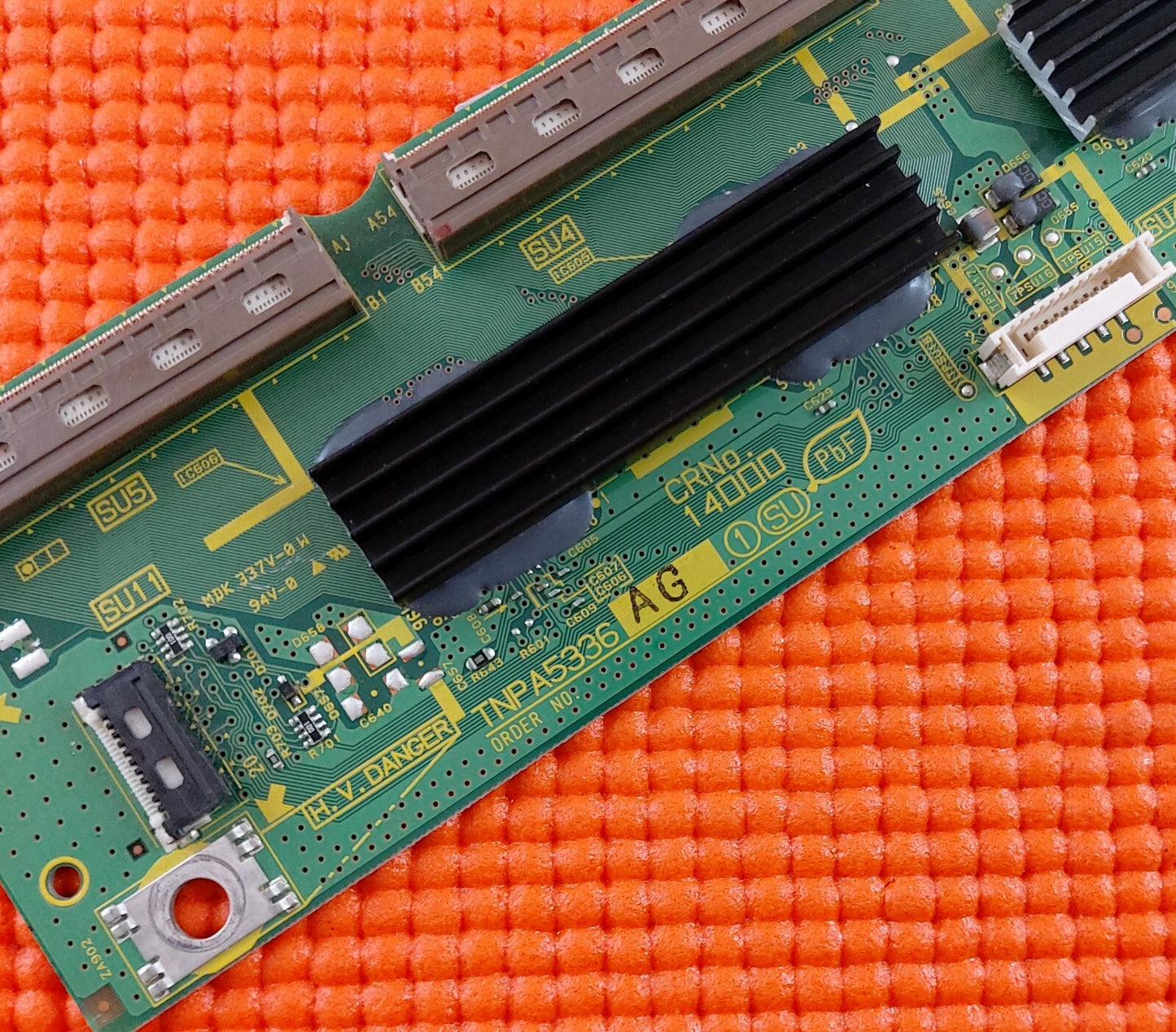 BUFFER BOARD FOR PANASONIC TX-P50UT30B 50" TV TNPA5336 1 SU