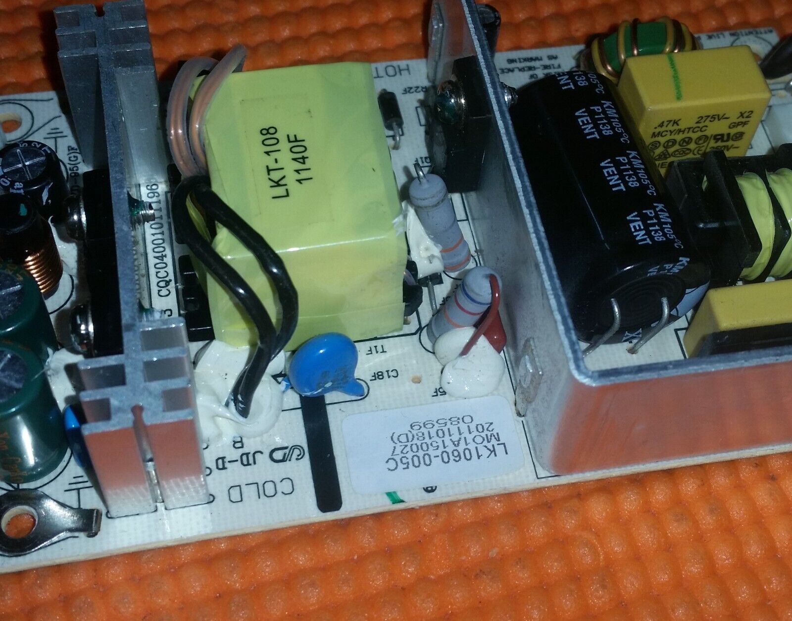 POWER SUPPLY FOR C1975F KDL-26EX302 19LVD45D2 X185/69E 32/131J TV LK1060-004A