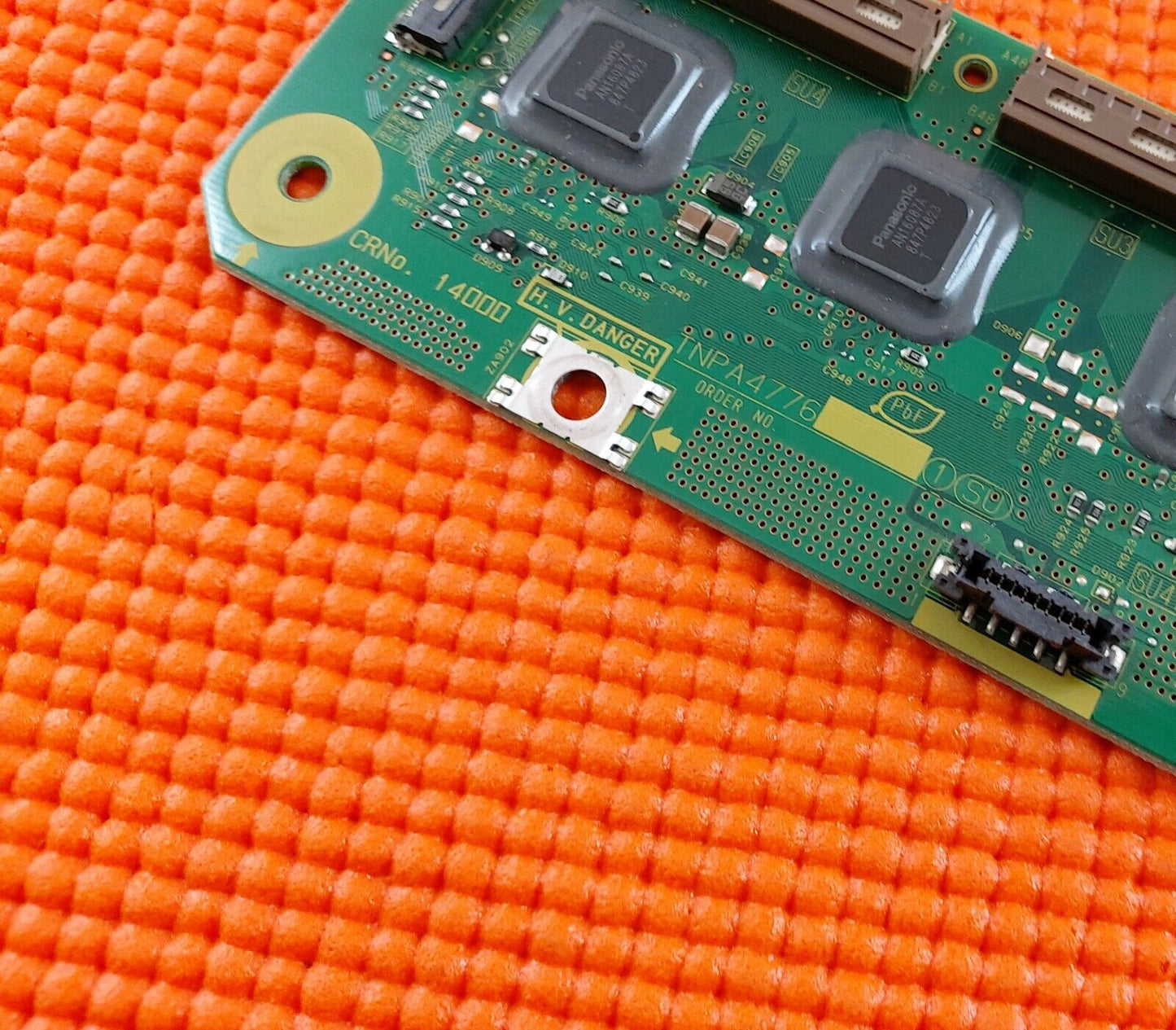 BUFFER BOARD FOR PANASONIC TX-P42X10B 42" PLASMS TV TNPA4776 1 SU TXNSU1EQUE