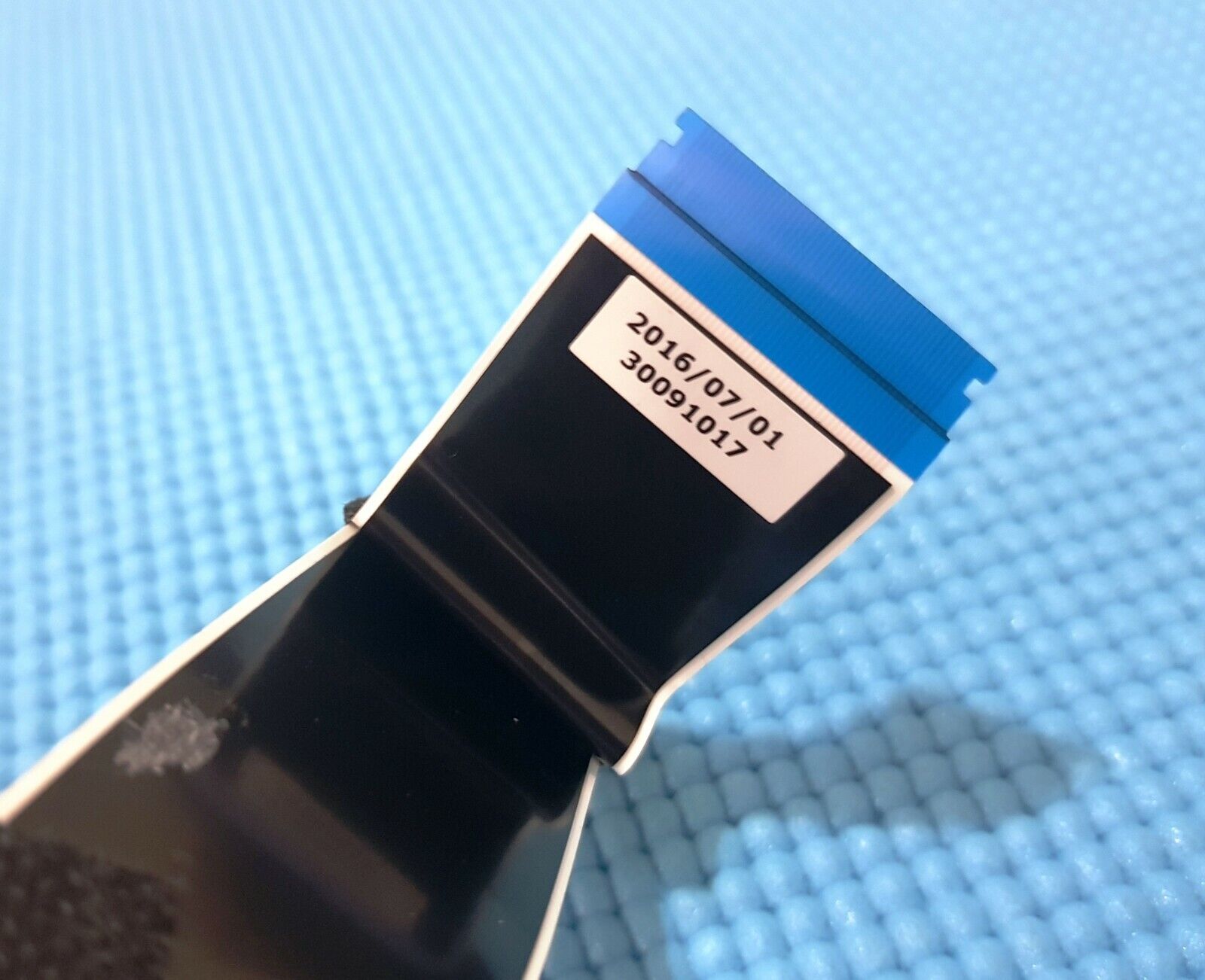 LVDS TOCN FLAT CABLE FOR LT-40C750 (A) 40L1653DB 40" LED TV 30091017