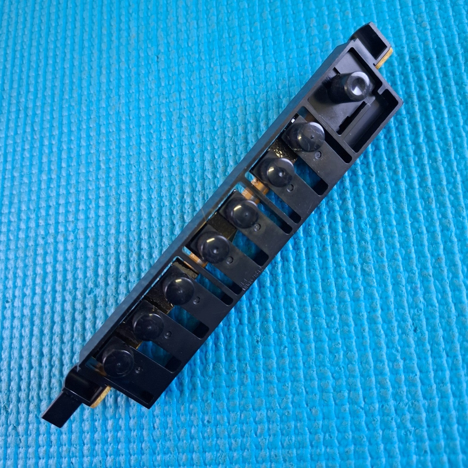 GENUINE BUTTON UNIT FOR LG 42PQ2000 50PQ2000 TV EBR61504801