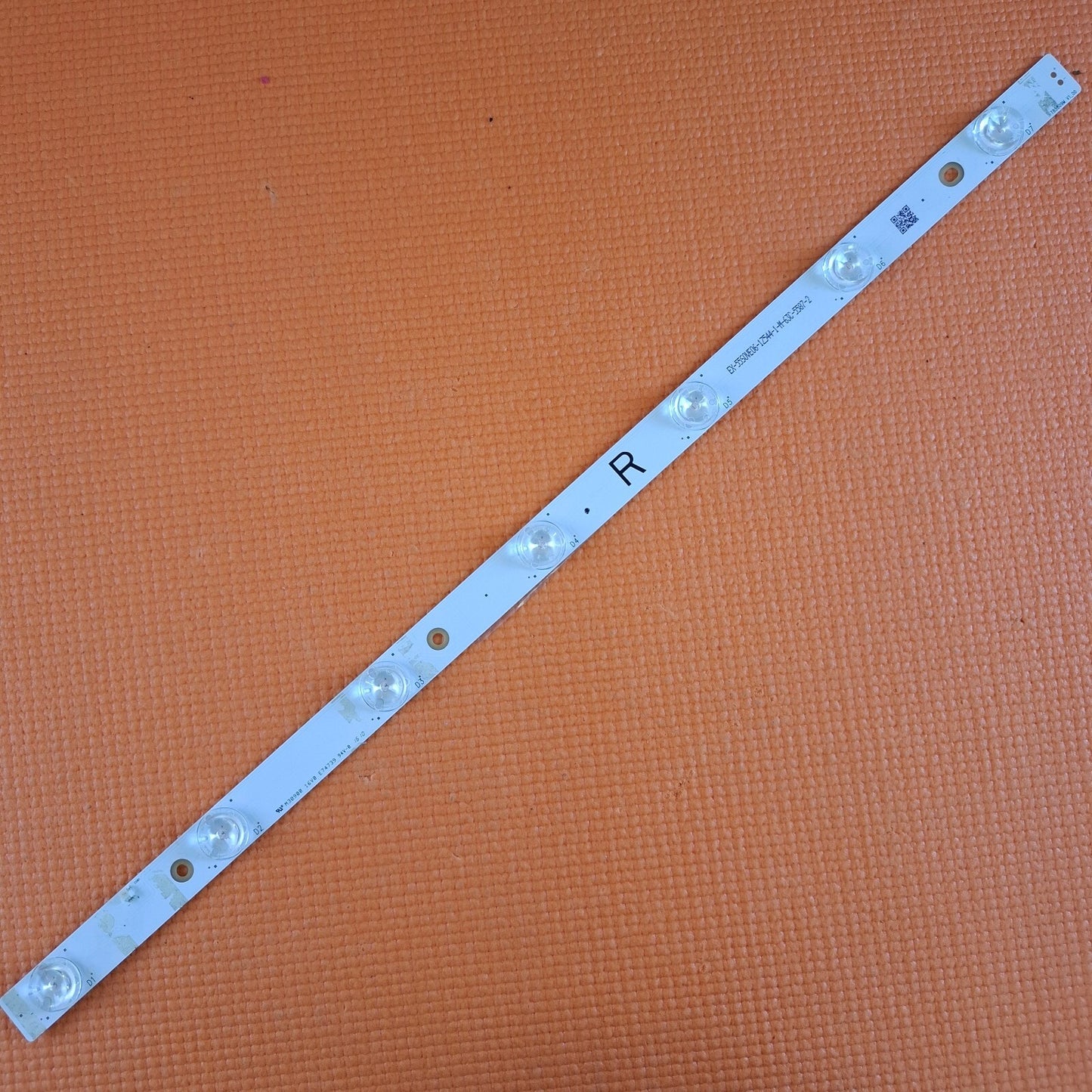 1x  BACKLIGHT STRIP FOR PANASONIC TX-55AX630B TX-55AX630D TV TB5509M V1_00 RIGHT