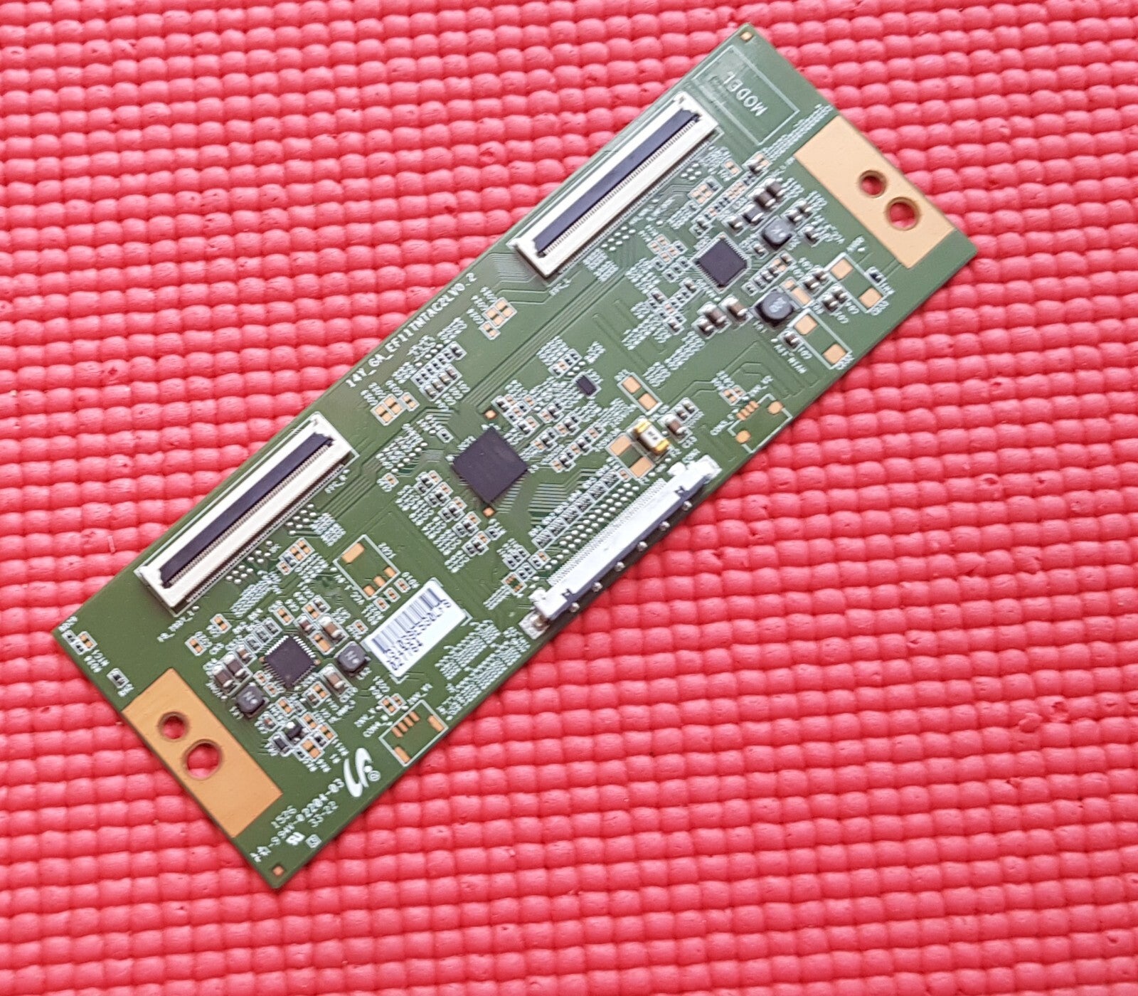 LVDS BOARD FR TECHNIKA 32F22B-FHD SHARP LC-32CFE6131K LC-32LE551U TV LJ94-31039E