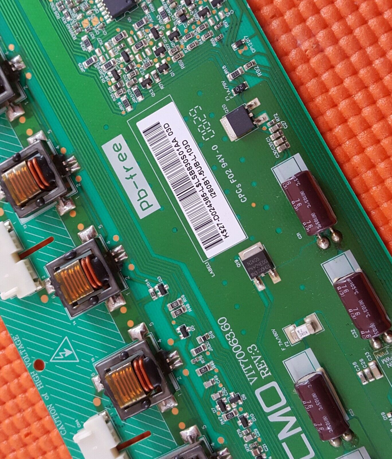 INVERTER BOARD FOR PANASONIC TX-26LXD80 26" LCD TV VIT70063.60 REV:3 27-D024385