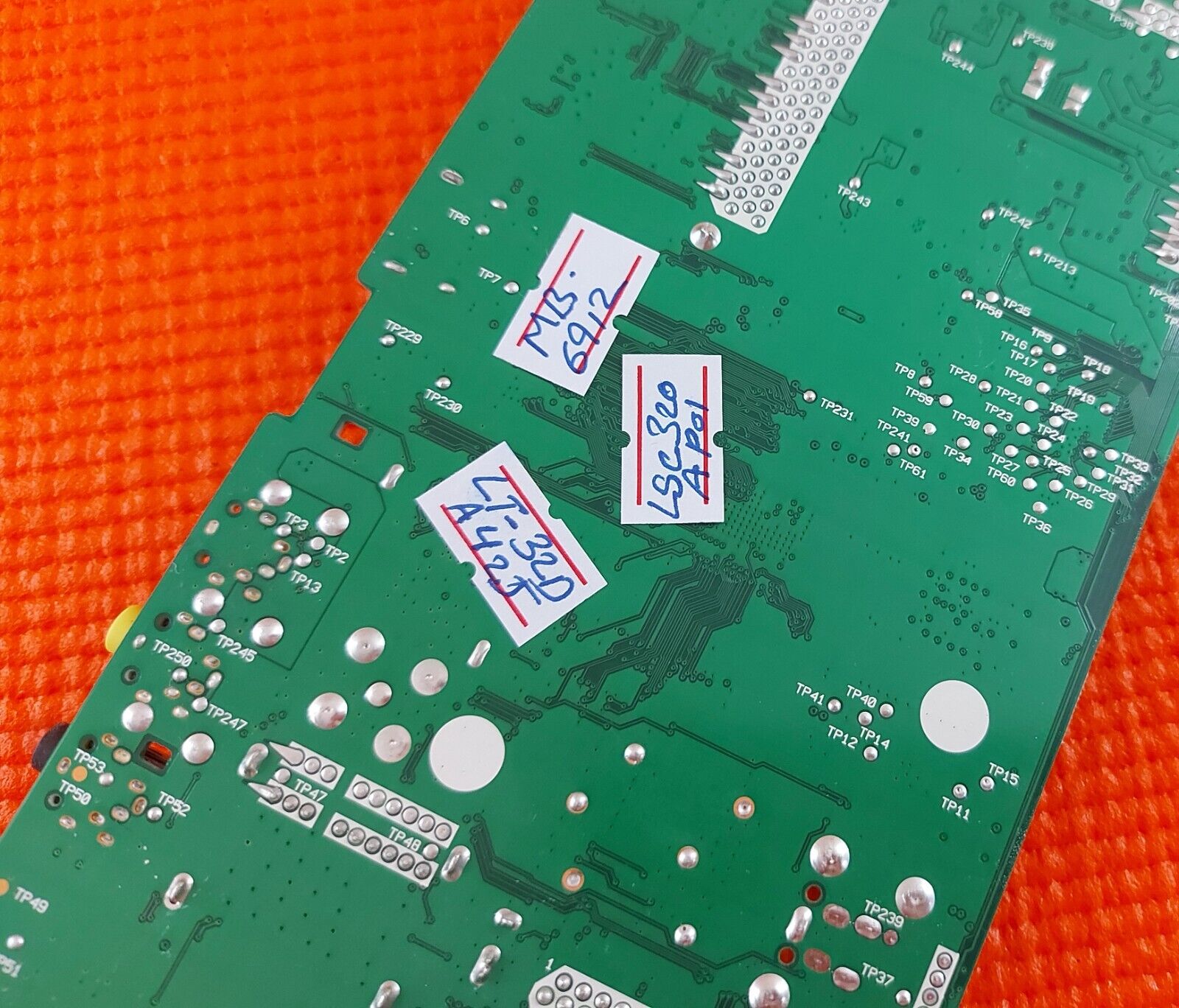 MAIN BOARD FOR JVC LT-32DA42J 32" TV 17MB62-2.6 23043290 SCREEN LSC320AP01-L01