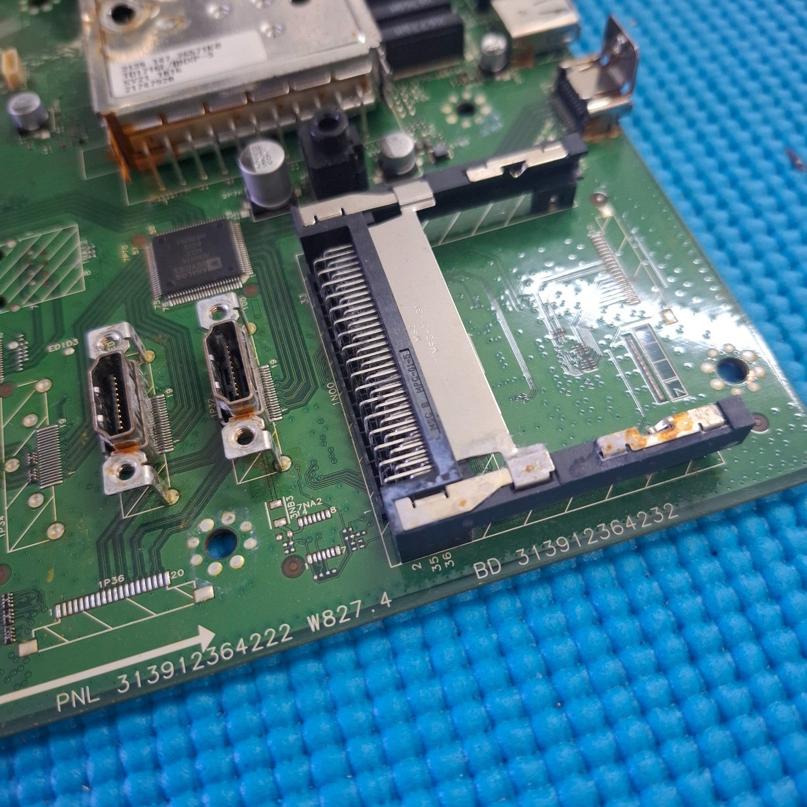 MAIN AV BOARD FOR PHILIPS 32HFL5870D/10 TV 313928800533 SCREEN LC320WXN SB A1