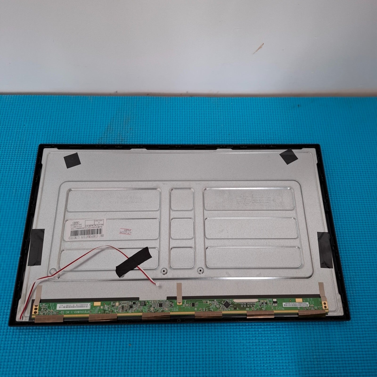 LED/LCD SCREEN PANEL CSOT ST2151B03-2 VER2.1 FOR JVC LT-22CM69BE 22" MONITOR