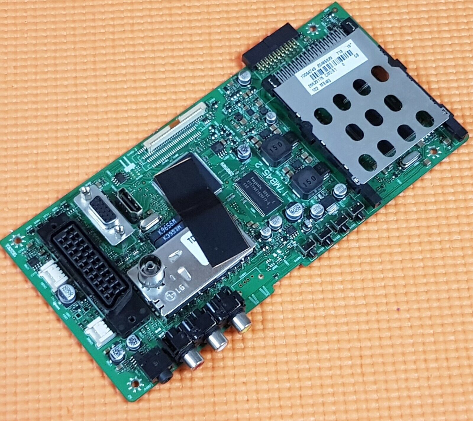 MB FR FERGUSON F1603LVD2 16" F1906LVD 19" TV 17MB45-2 20465829 SCREEN M150B1-L01