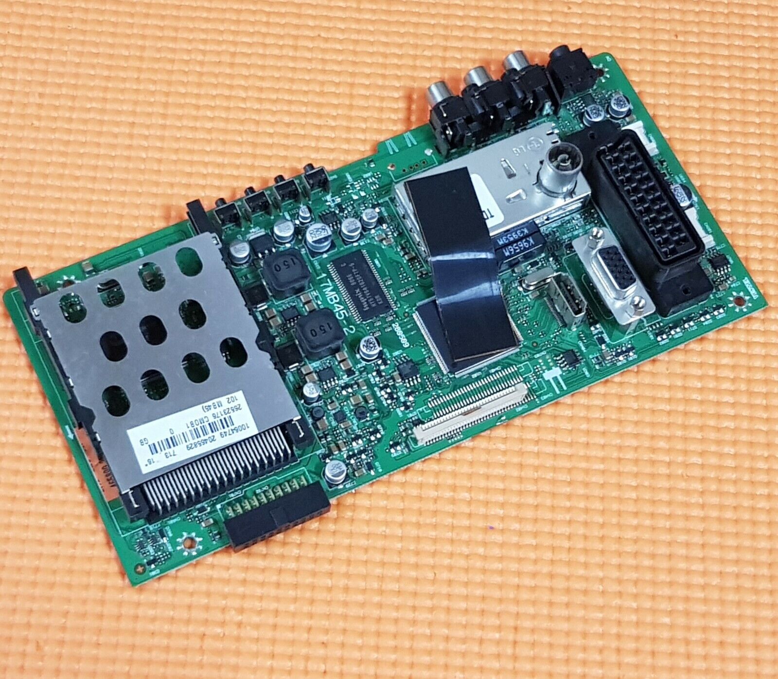 MB FR FERGUSON F1603LVD2 16" F1906LVD 19" TV 17MB45-2 20465829 SCREEN M150B1-L01